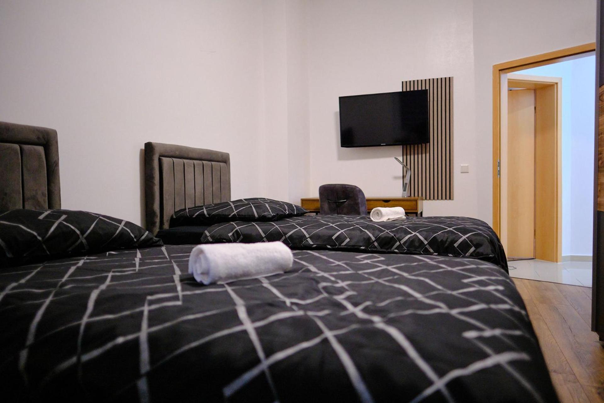 Primetime Suite Fuer 8+Kueche/Wifi Essen Eksteriør bilde